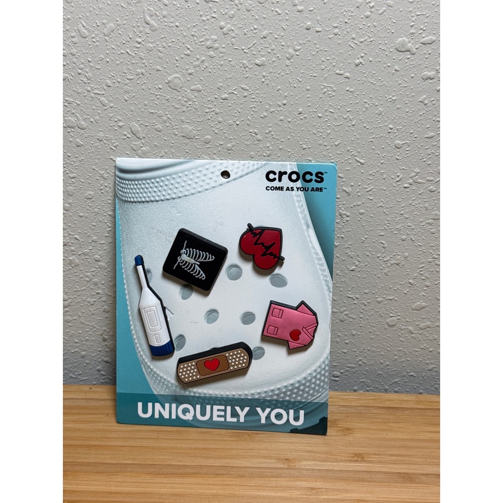 Crocs Jibbitz Medical 5 Pack Multicolor Nursing Doctor Scrub Charms